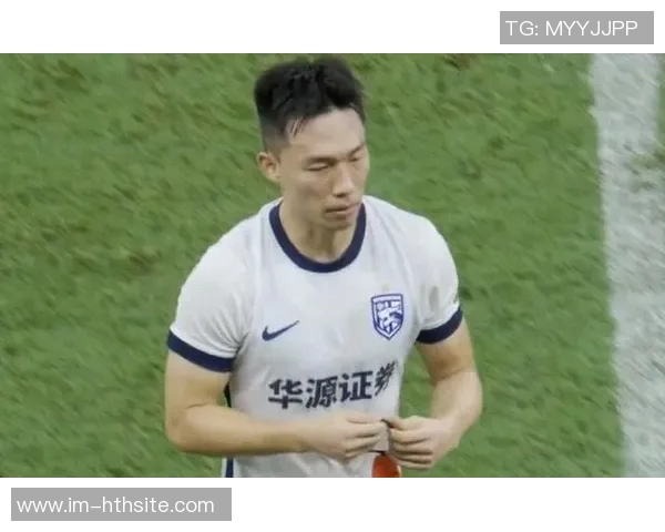 贺惯正式加盟武汉三镇开启新征程期待与球队共同奋战新赛季